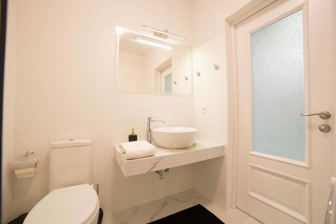 Leogrand Apartments On Kulisha 36 Lviv Luaran gambar
