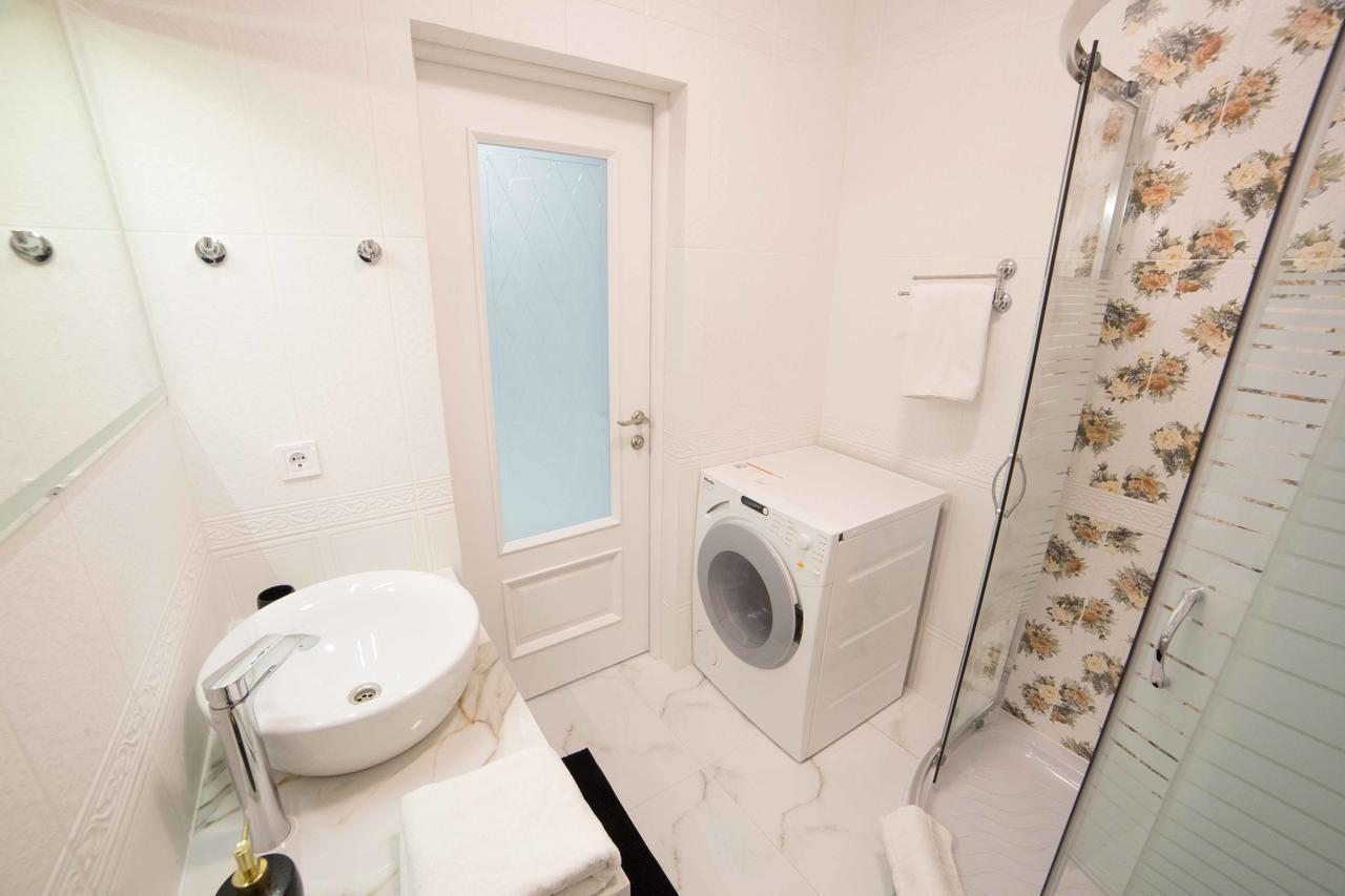 Leogrand Apartments On Kulisha 36 Lviv Luaran gambar